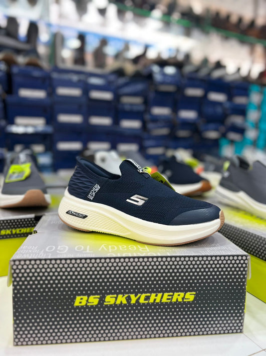 SKECHERS